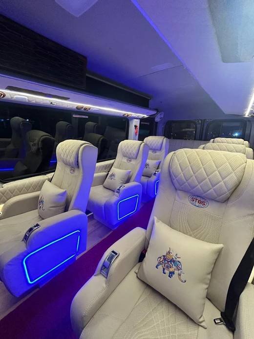 Premium sedan for airport and VIP transfers