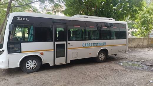 12 Seater Luxury Caravan — exterior